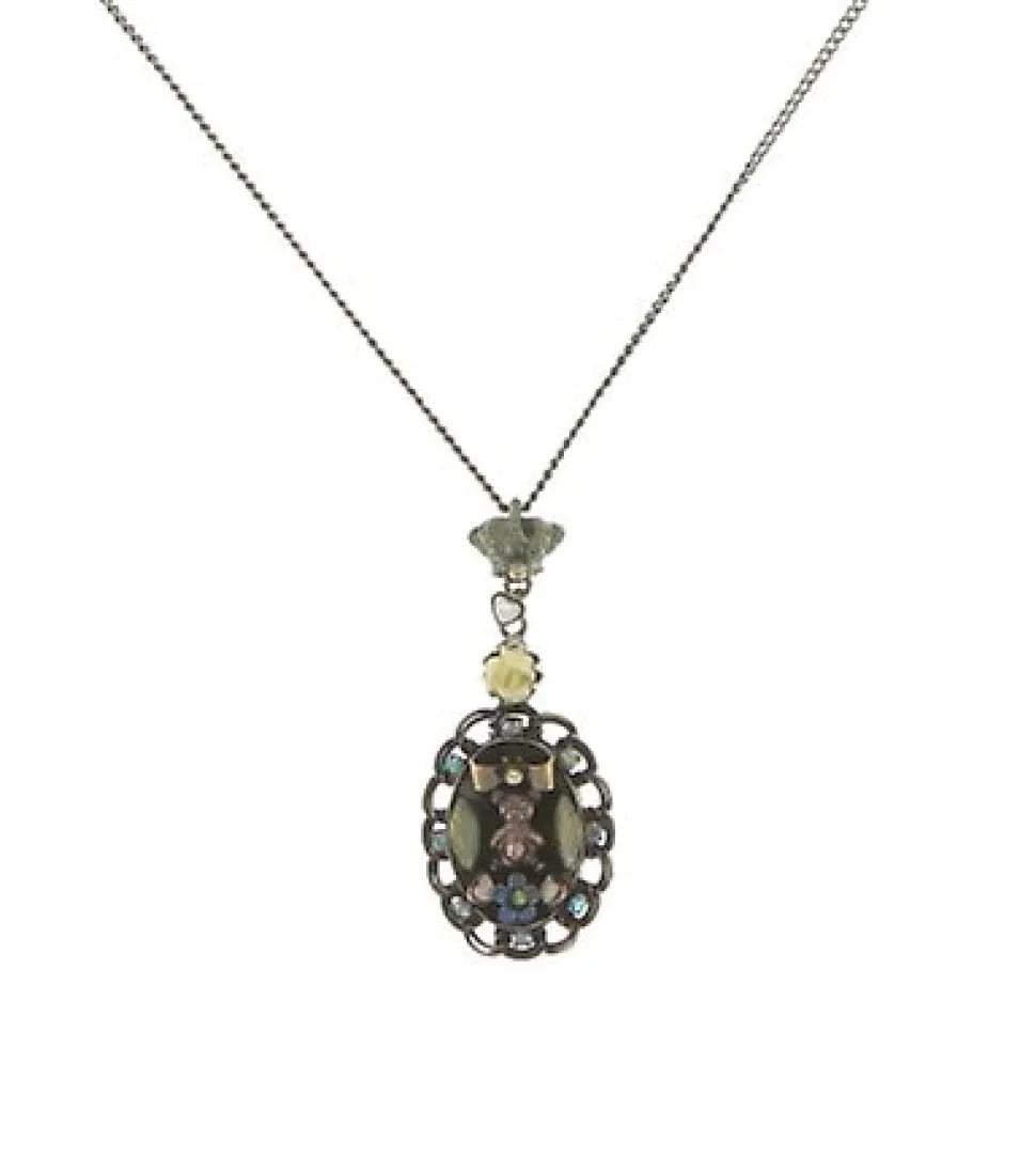 arsenic_in_old_lace_neckl_3.webp Arsenic in Old Lace Necklace Pendant Teddy and Flowers