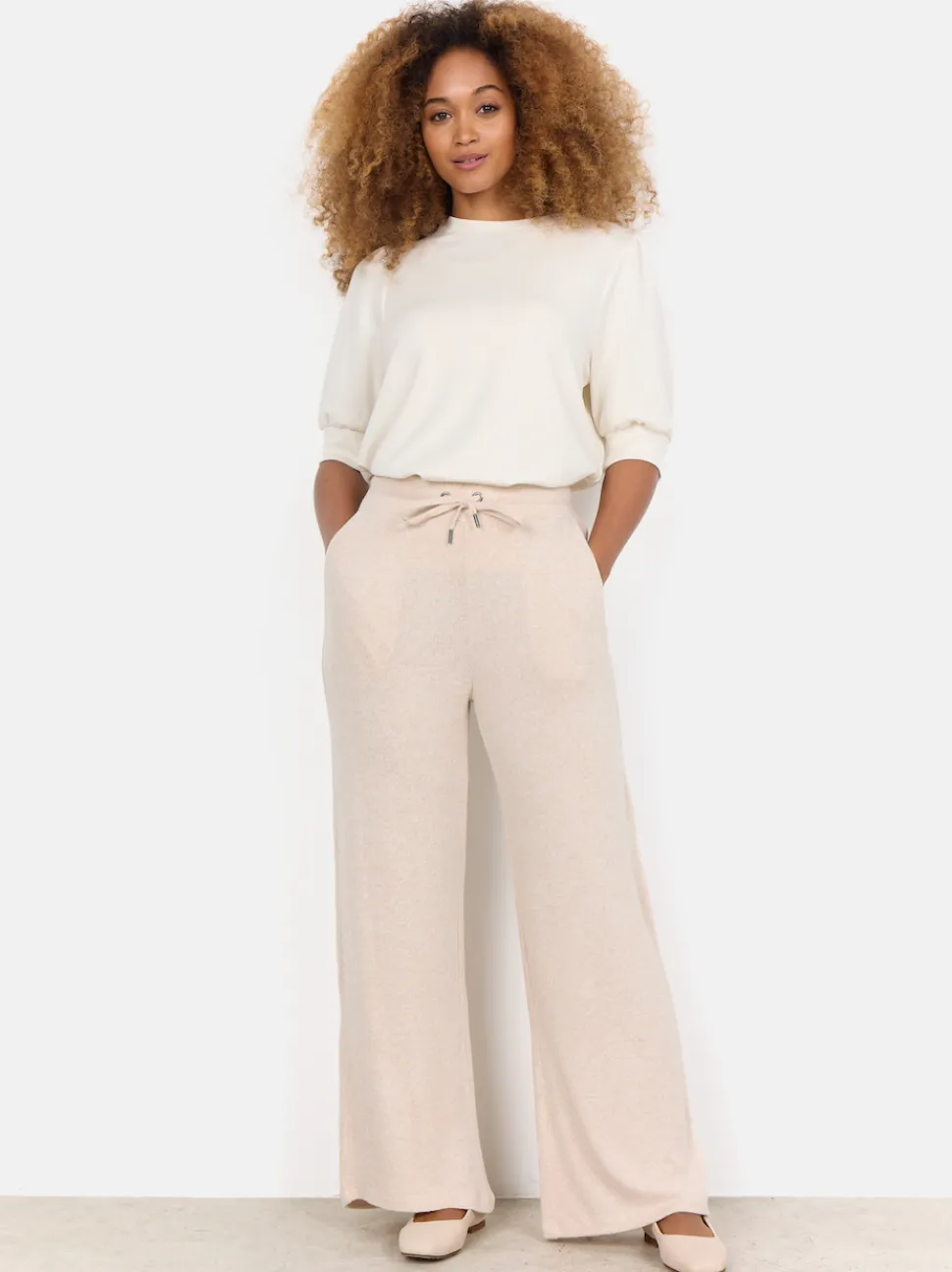 biara__pants_in_cream_0.webp Biara 74 Pants in Cream