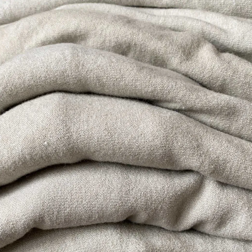 cashmere_mix_round_neck_k_5-3.webp Cashmere Mix Round Neck Knit in Neutrals