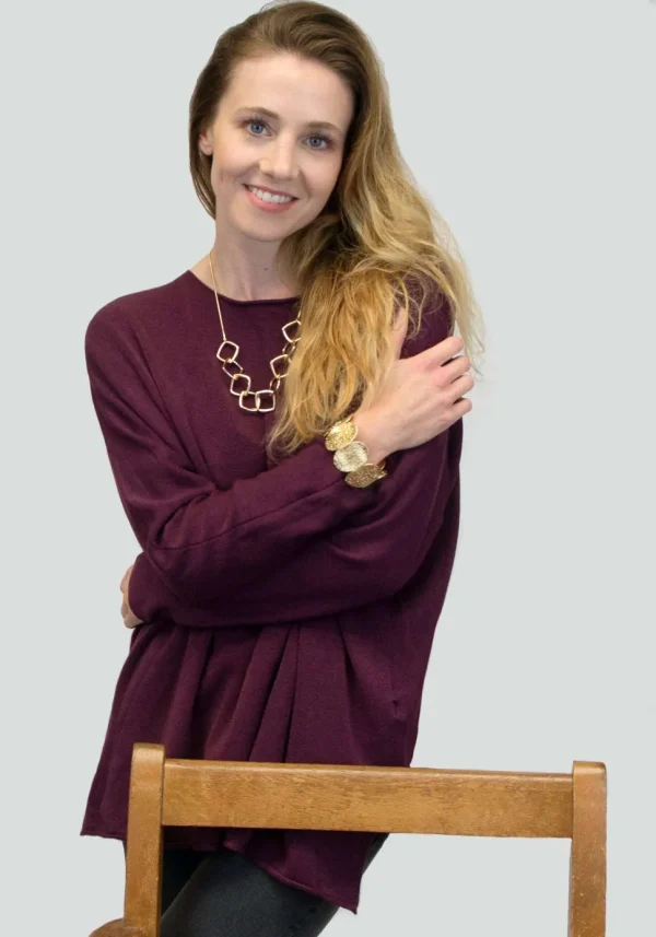 Cashmere Mix Round Neck Knit in shades of Red, Pink & Berry