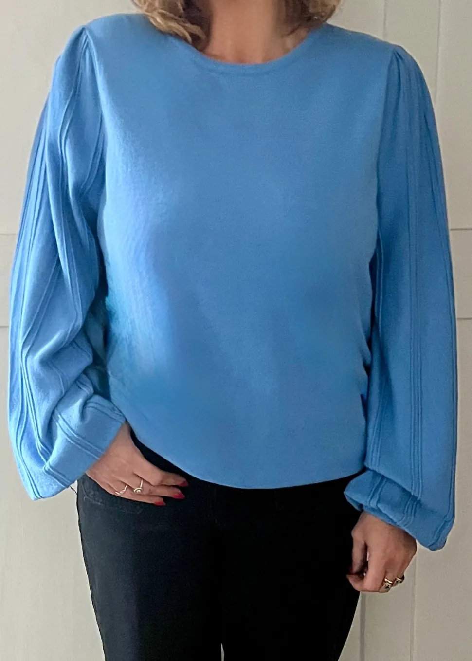 dela_pullover_in_silver_l_0.webp Dela Pullover in Silver Lake Blue