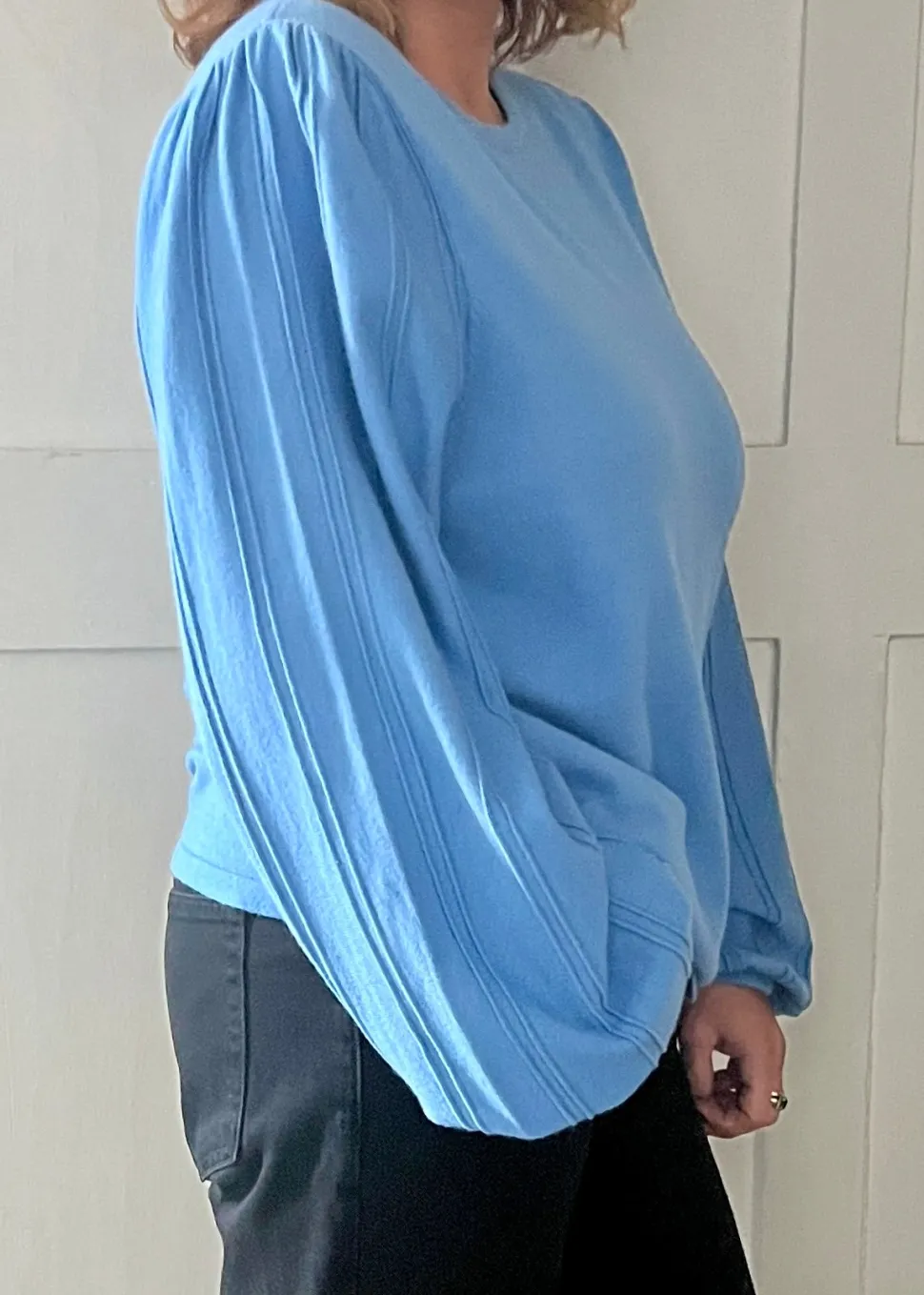 dela_pullover_in_silver_l_1.webp Dela Pullover in Silver Lake Blue
