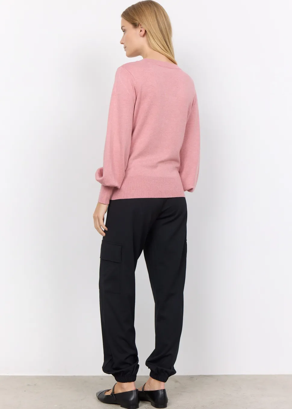 dollie__pullover_in_rose_2.webp Dollie 738 Pullover in Rose