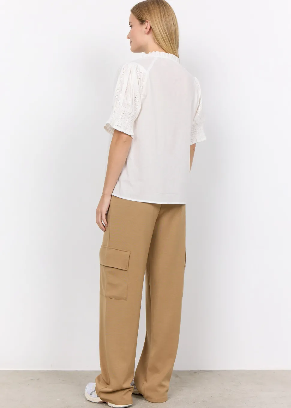 fabia__shirt_2.webp Fabia 1 Shirt