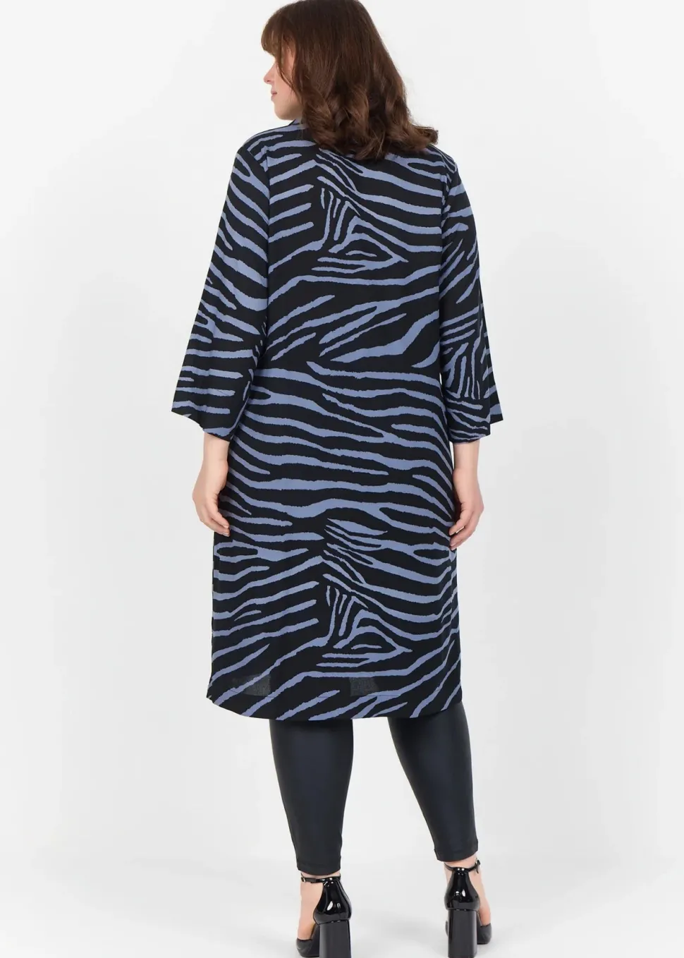 kenja__dress_in_blue_3.webp Kenja 3 Dress in Blue