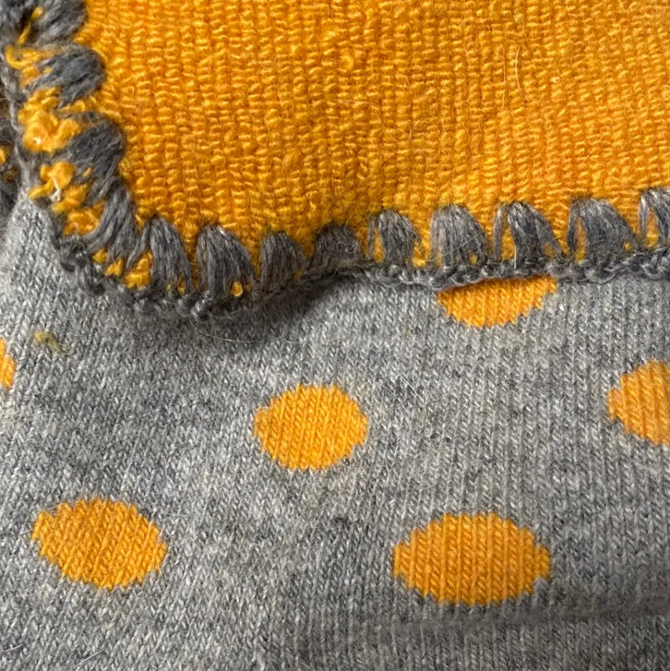 luxurious_cuff_big_dot_ho_6.webp Luxurious Cuff Big Dot House Socks