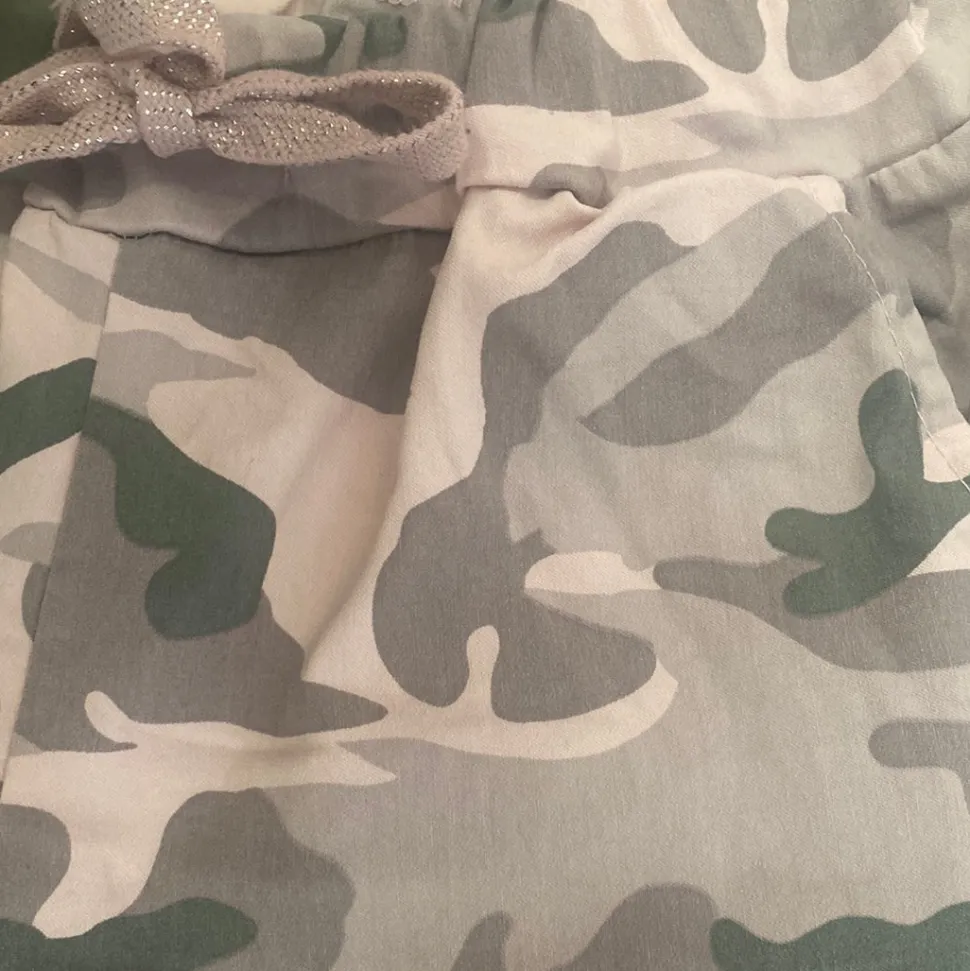 magic_camo_trousers_21.webp Magic Camo Trousers