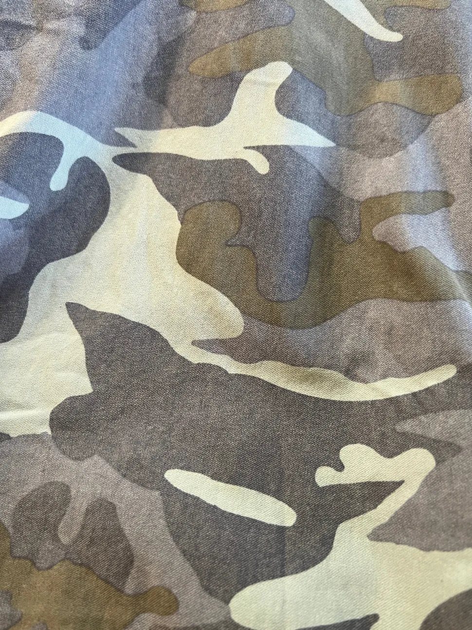 magic_camo_trousers_31.webp Magic Camo Trousers