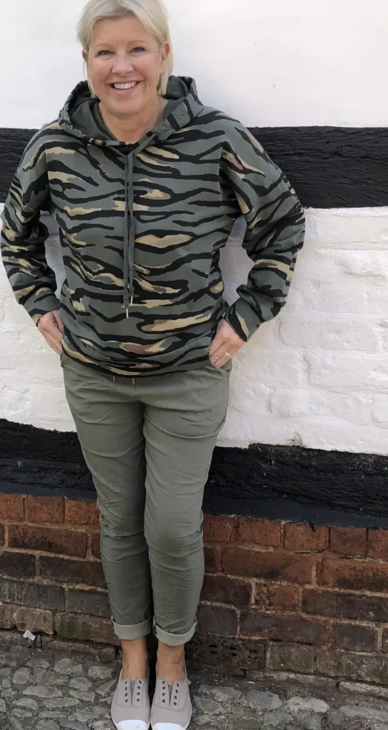 Magic Plain Trousers in Shades of Green