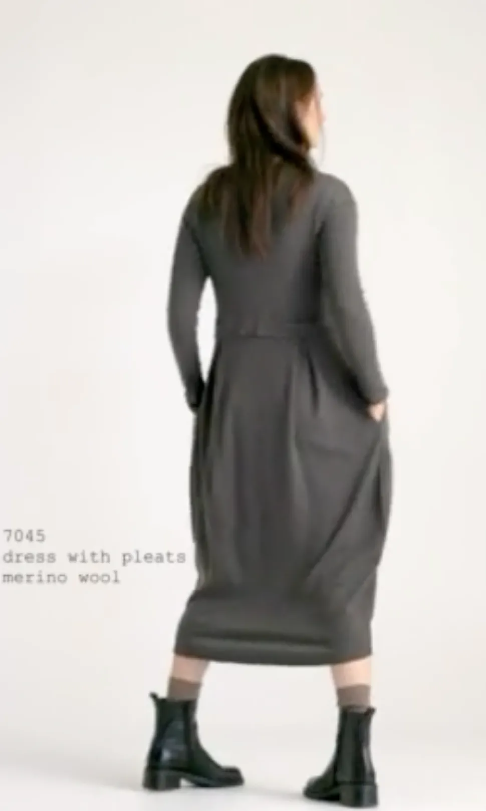 merino_wool_long_blusbar__3-1.webp Merino Wool Long Blusbar Dress with Pleats & High Neck in Blue