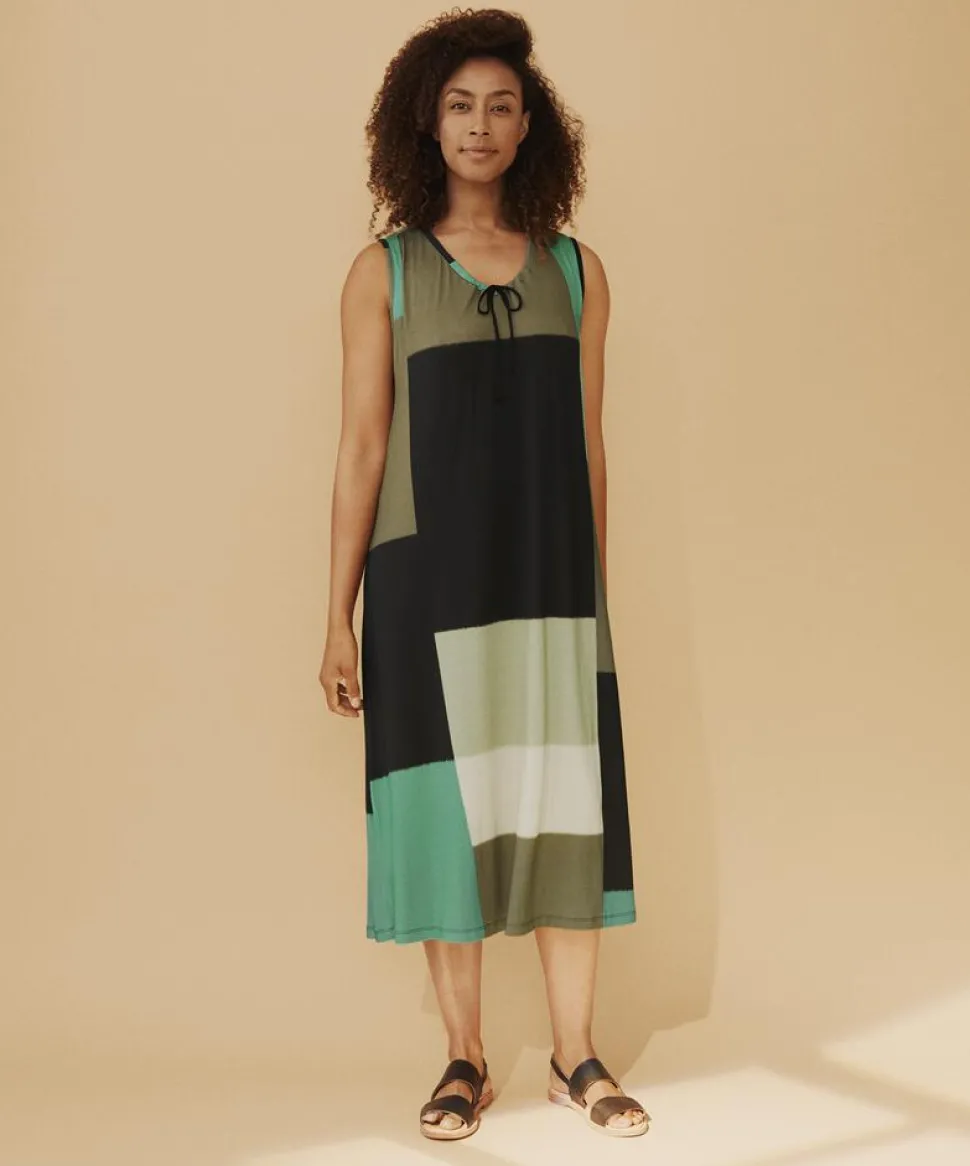octava_jersey_dress_in_gr_6.webp Octava Jersey Dress in Green Spruce