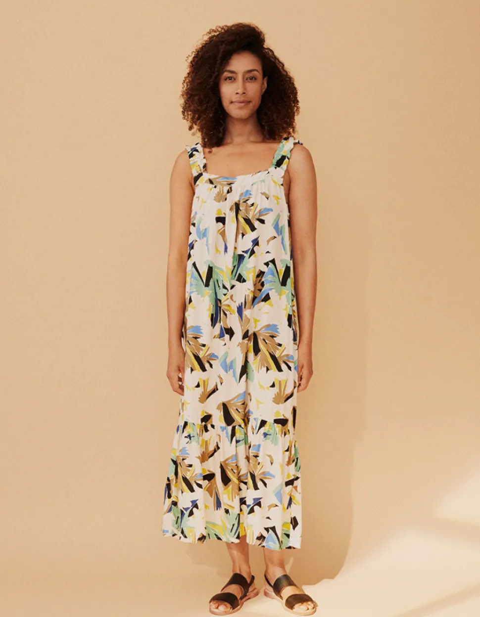 onicki_dress_in_dusky_gre_0.webp Onicki Dress in Dusky Green