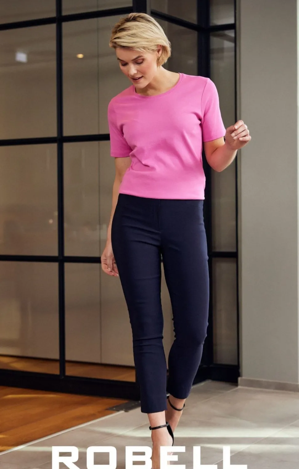 rose__slim_trousers_in_na_7.webp Rose 09 Slim Trousers in Navy 69