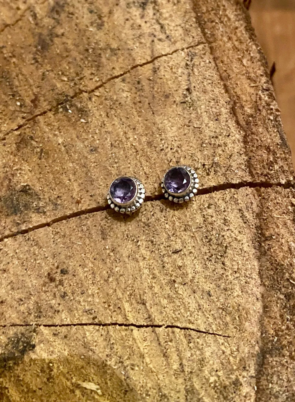 solid_silver_amethyst_rop_2.webp Solid Silver Amethyst Rope Stud Earrings