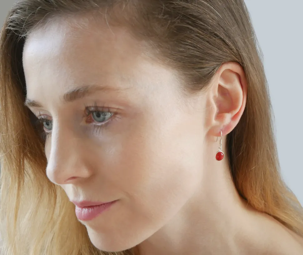 solid_silver_carnelian_ro_1.webp Solid Silver Carnelian Round Drop Earrings