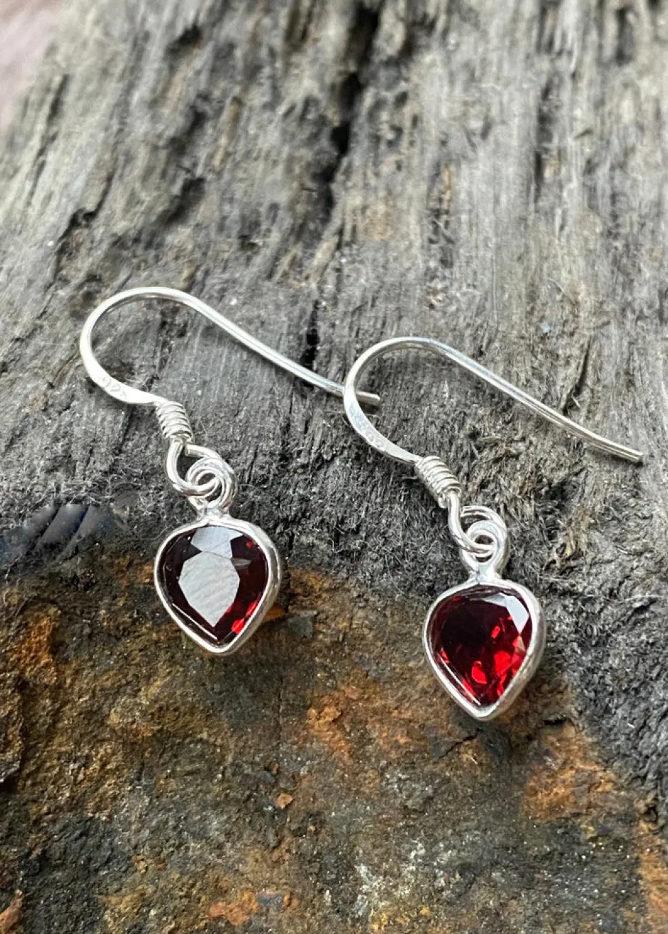 solid_silver_garnet_mini__4.webp Solid Silver Garnet Mini Tear Drop Earrings