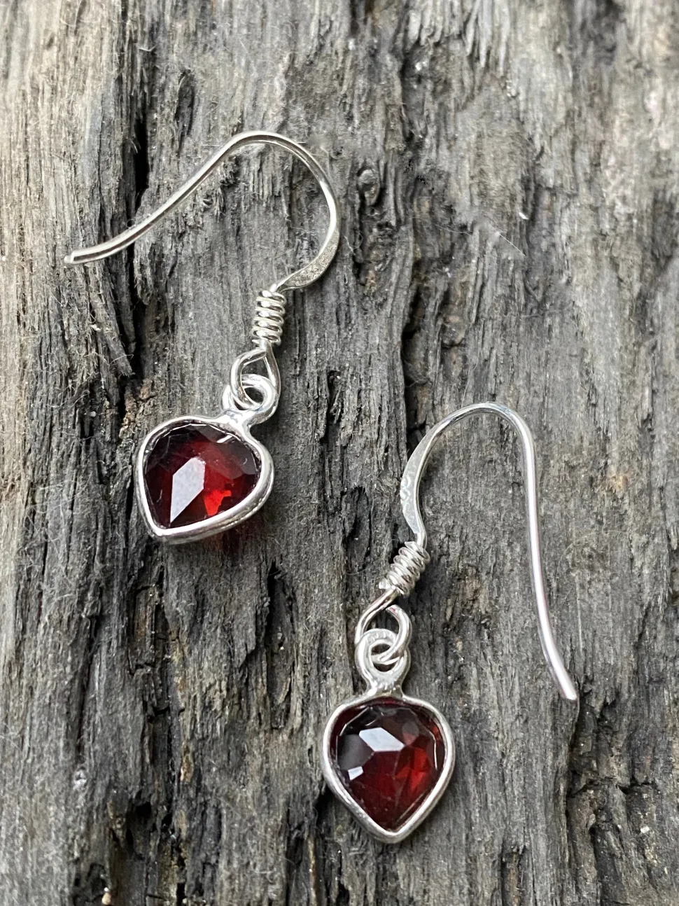 solid_silver_garnet_mini__5.webp Solid Silver Garnet Mini Tear Drop Earrings