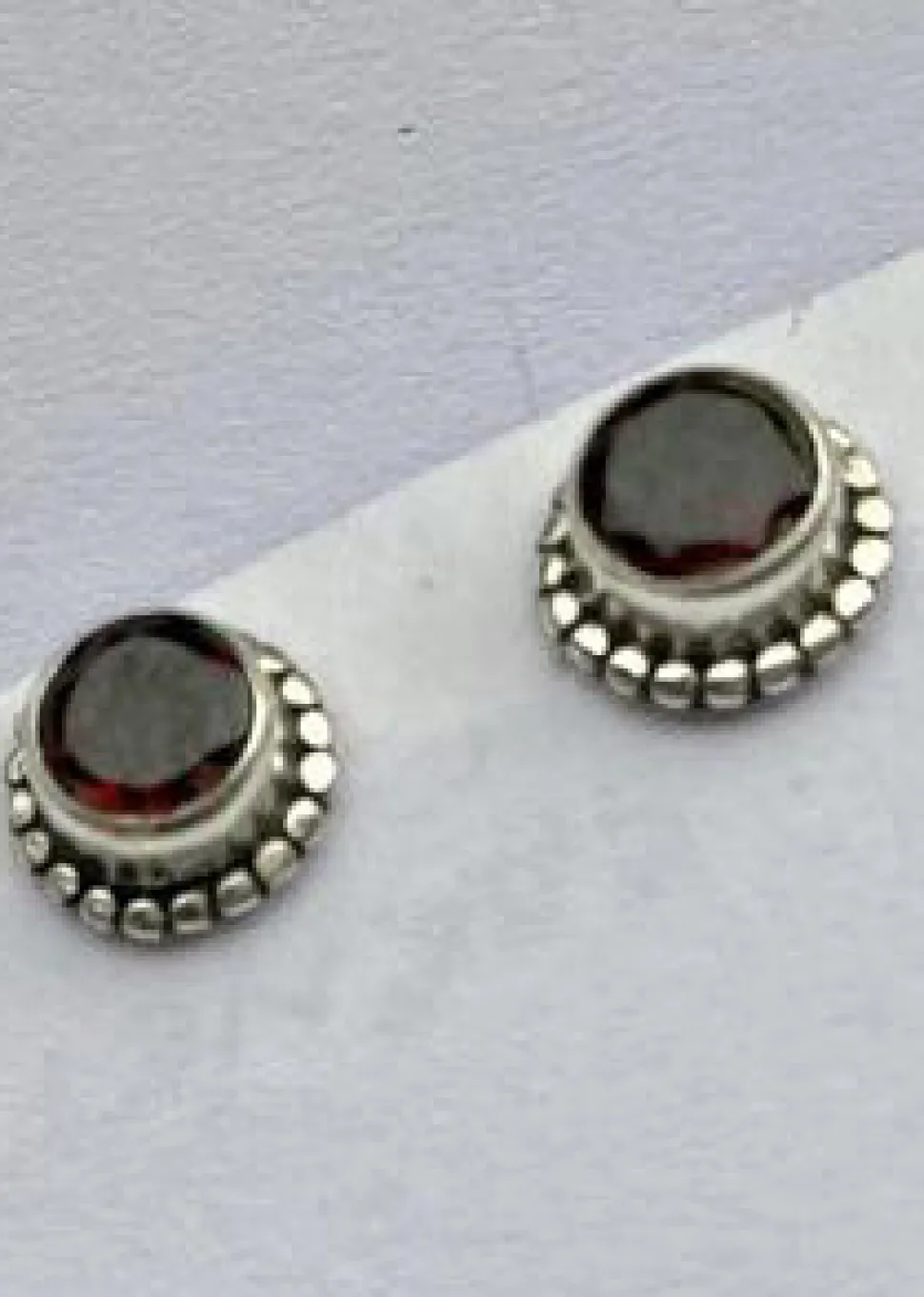 solid_silver_garnet_rope__0.webp Solid Silver Garnet Rope Stud Earrings