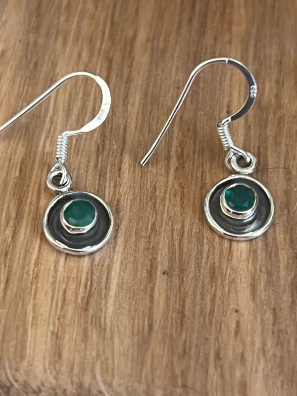 Solid Silver Green Onyx Round Drop Earrings