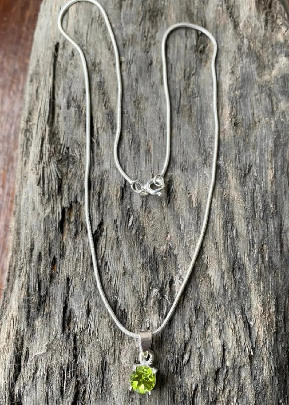 solid_silver_peridot_pend_1.webp Solid Silver Peridot Pendant & Chain