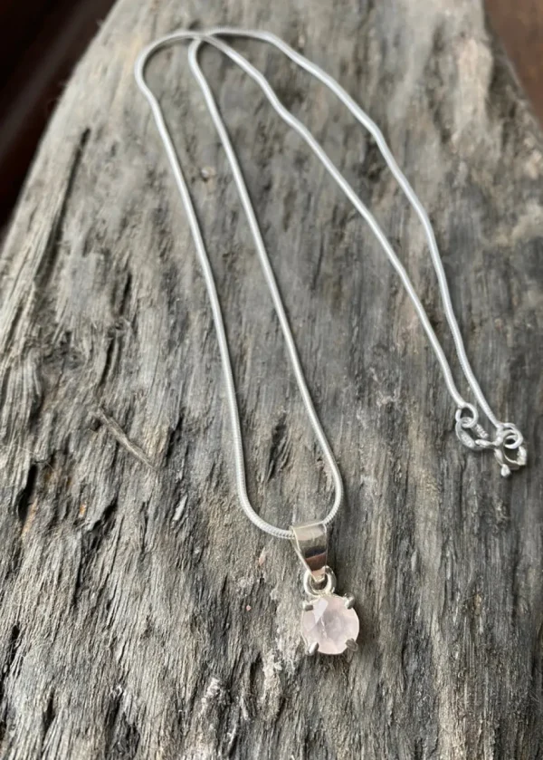 Solid Silver Rose Quartz Pendant & Chain