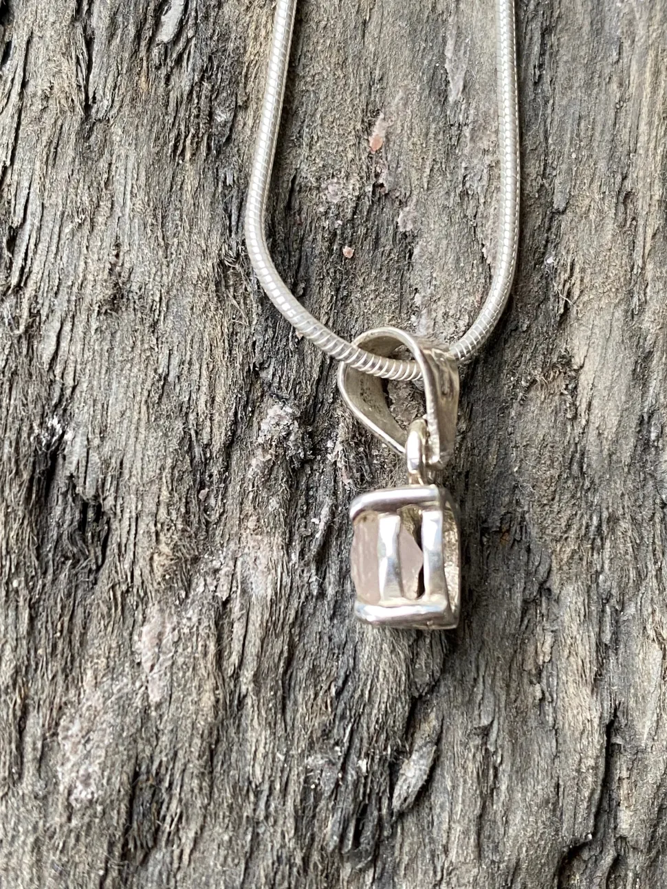 solid_silver_rose_quartz__6.webp Solid Silver Rose Quartz Pendant & Chain
