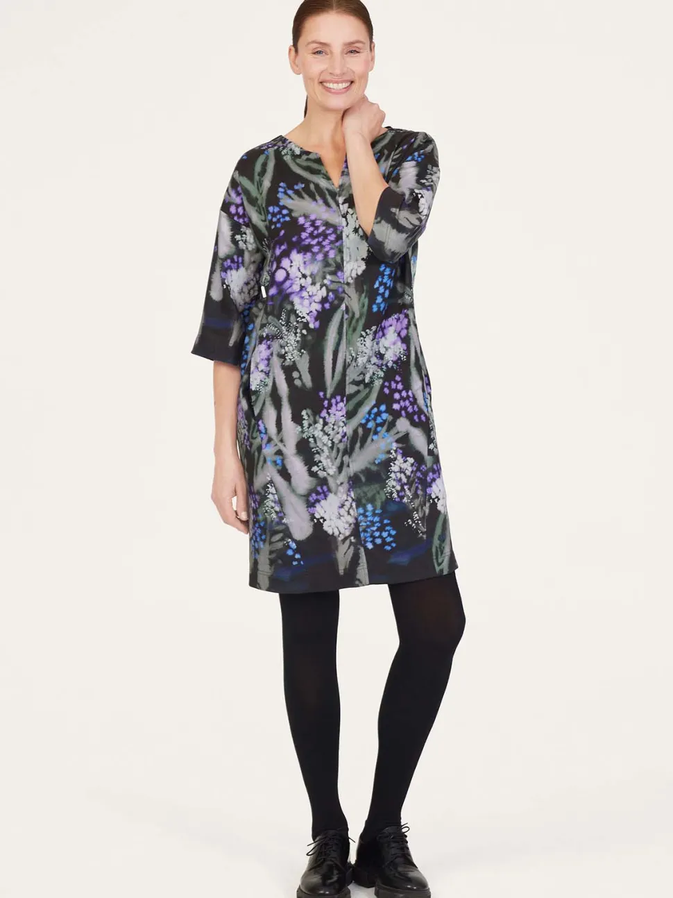 sylva_tencel_crepe_shift__0.webp Sylva Tencel™ Crepe Shift Dress - Black