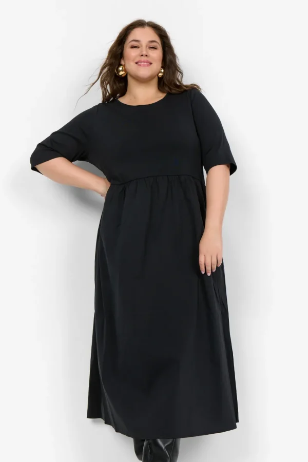 Glendale 3 Dress from our Curvy Wasabi Range