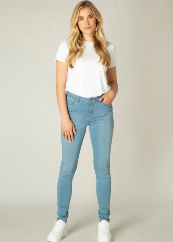 Joy Slim Fit Stretch Jeans in Light Blue