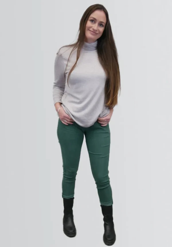 Magic Plain Trousers in Shades of Green