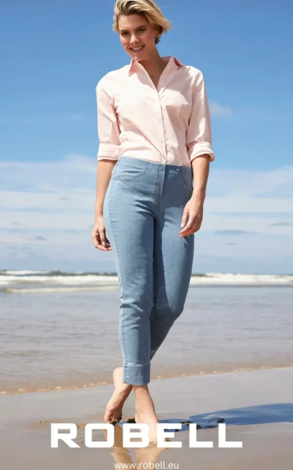 Robell Denim Bella 3/4 Length Jeans in Light Denim 62