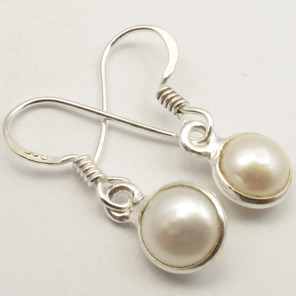 solid_silver_pearl_round__0.webp Solid Silver Pearl Round Drop Earrings